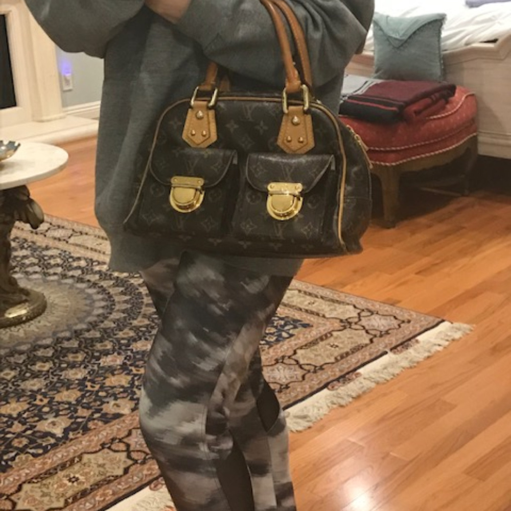 Louis Vuitton Handbag. - Picture 5 of 8